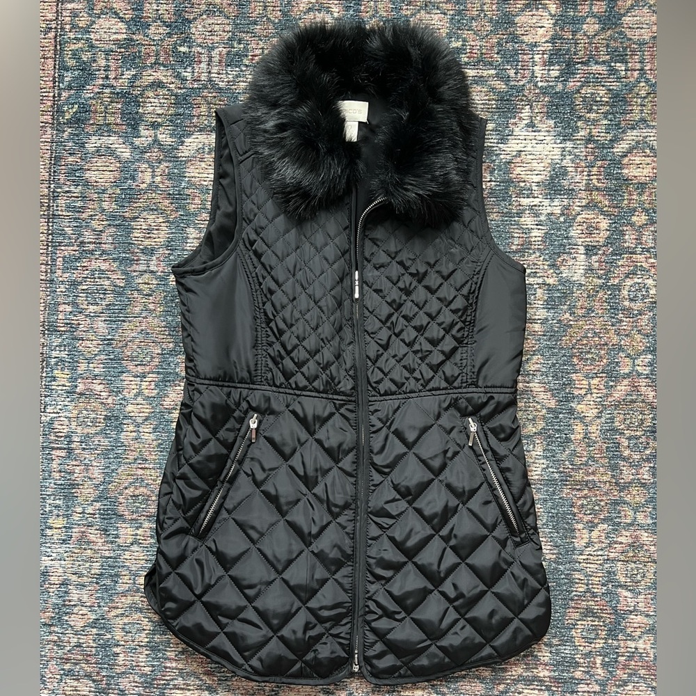 [Chico’s] Faux Fur collared Puffer Vest